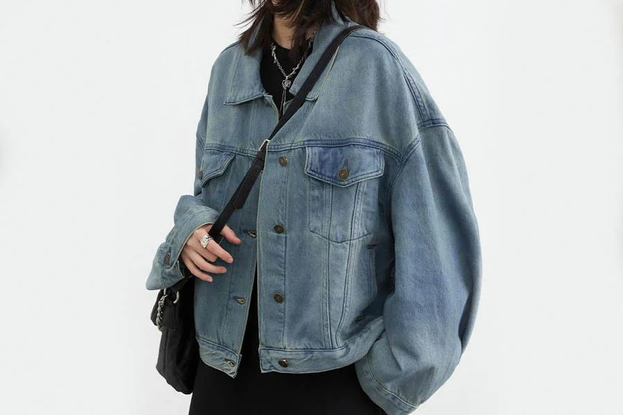 Loose Fit Vintage Denim Jacket